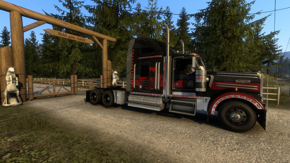 Image by Pittaa