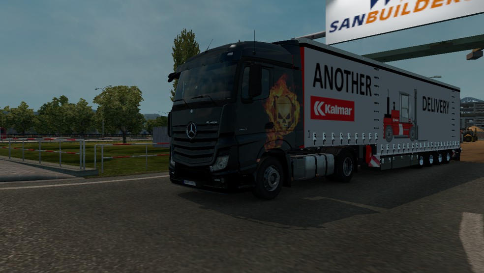 Image by martrans