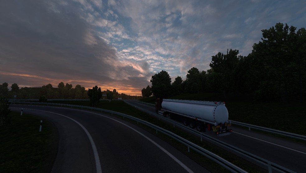 Image by LuizOrtencio