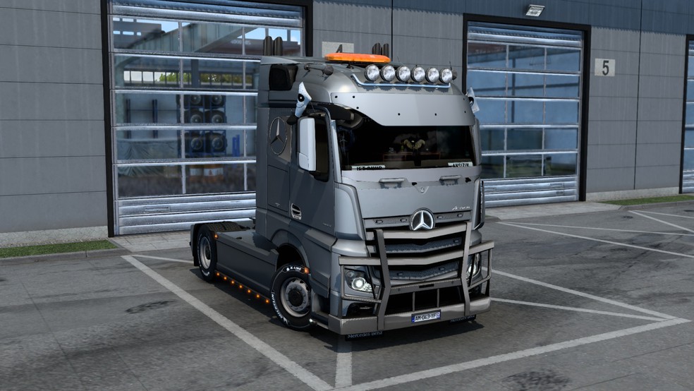 Image by onurtokatli