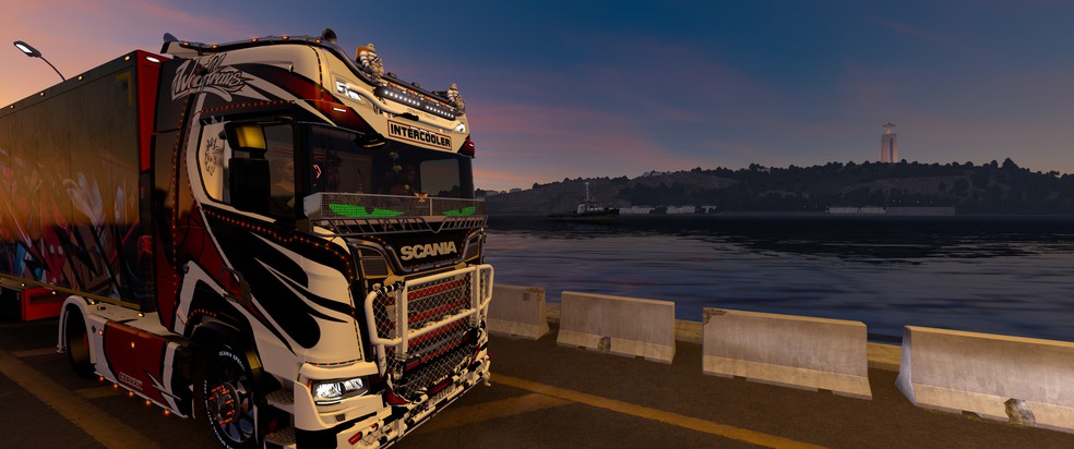 Image by martinisusy