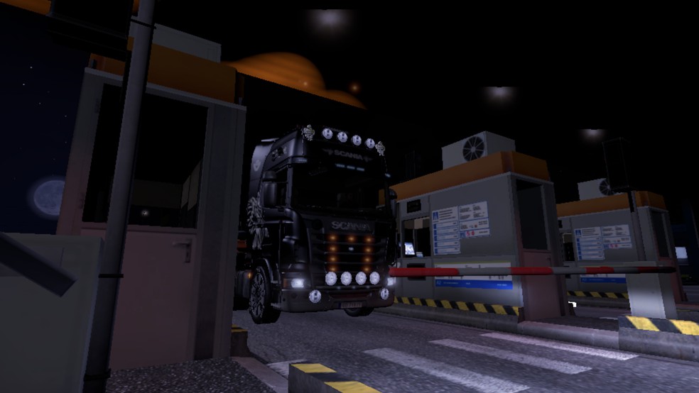 Image by justincortenbach