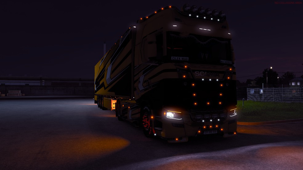 Image by matadorx