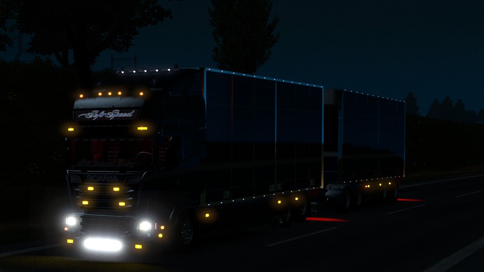 Image by robbevandenberg