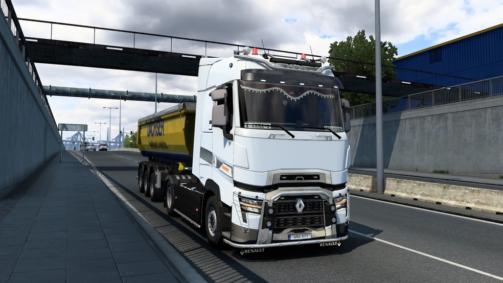 Image by urbanique75