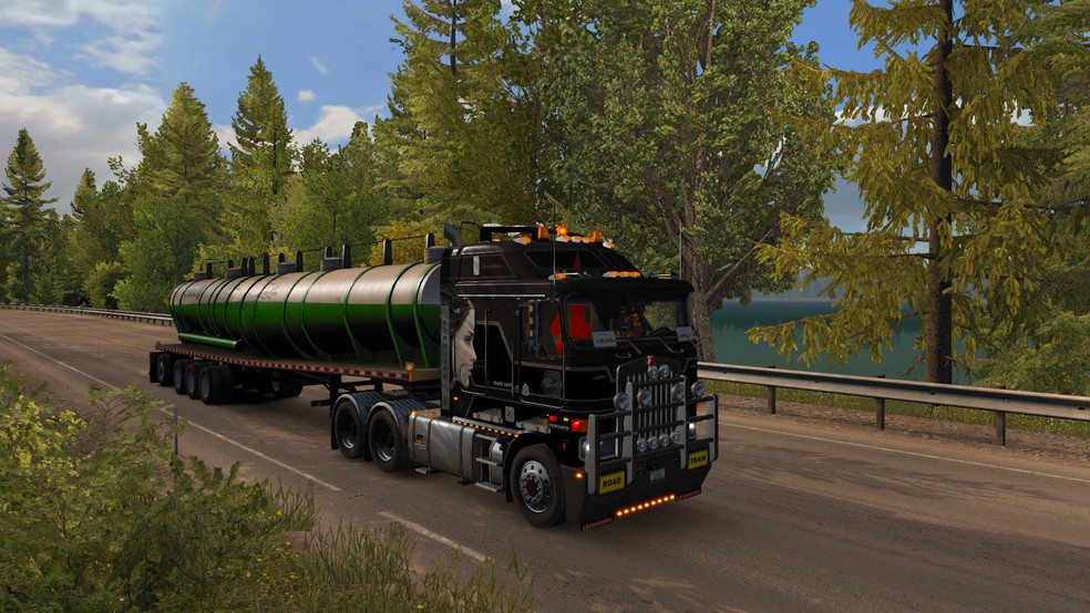 Image by Aaroncenator