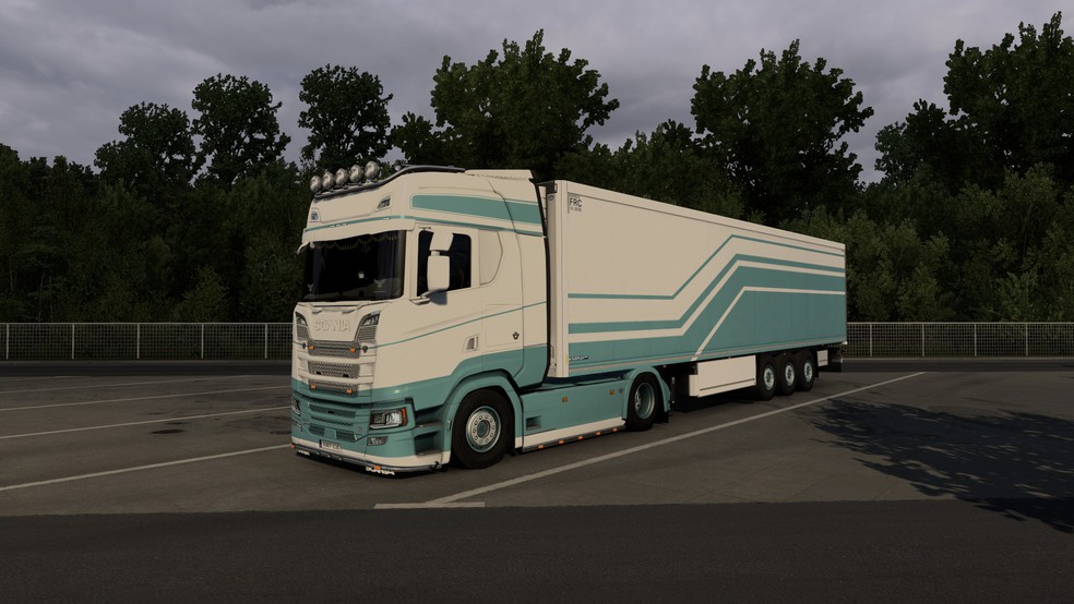 Image by ernenee9395