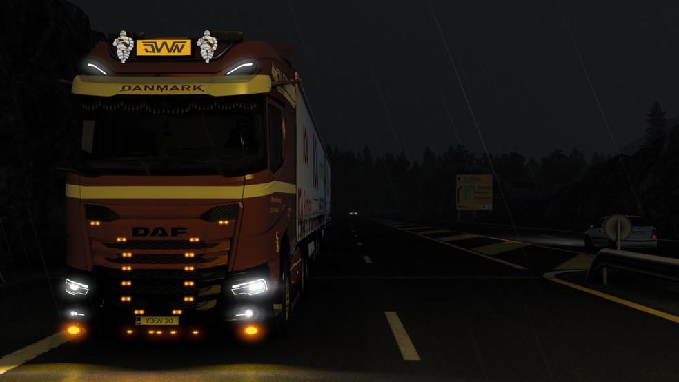 Image by PetersenDenmark