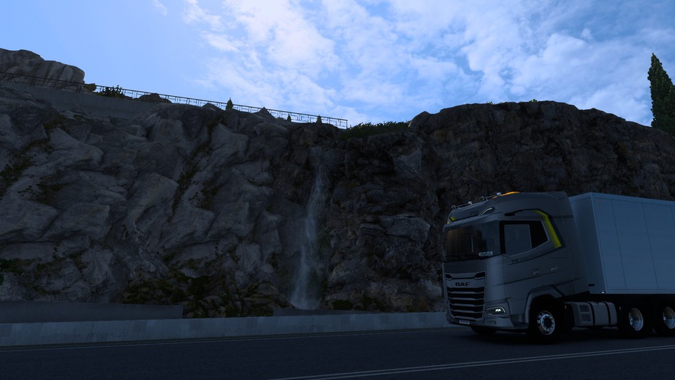 Image by TomBest33