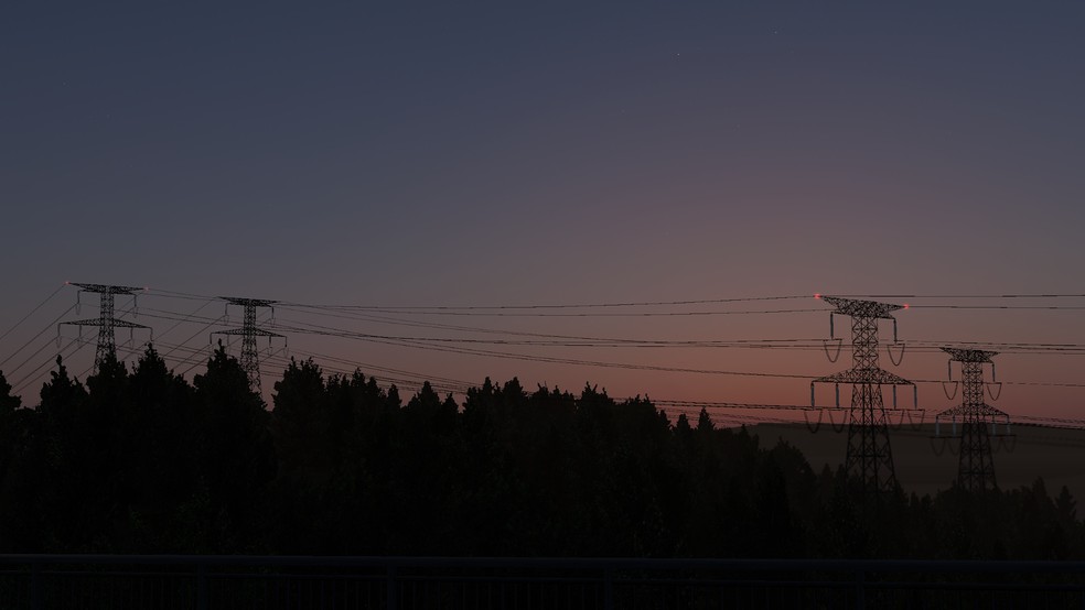 Image by WEETOD