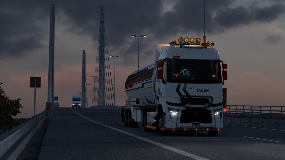 Image by zeromaxsim