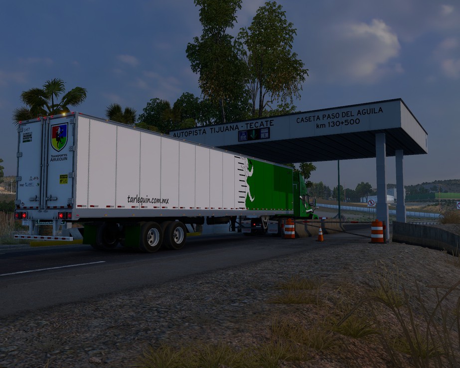 Image by 193551677261