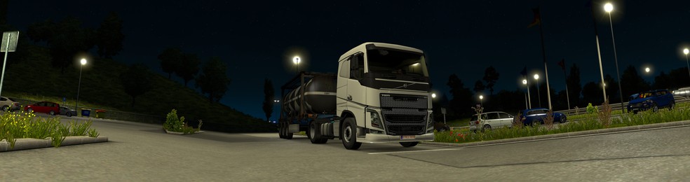 Image by maartenw
