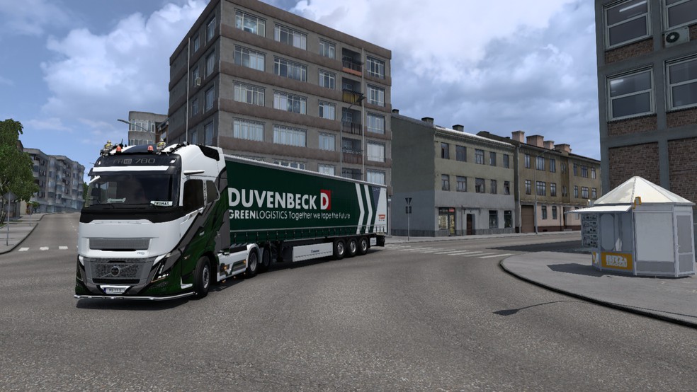 Image by thomasthamrt