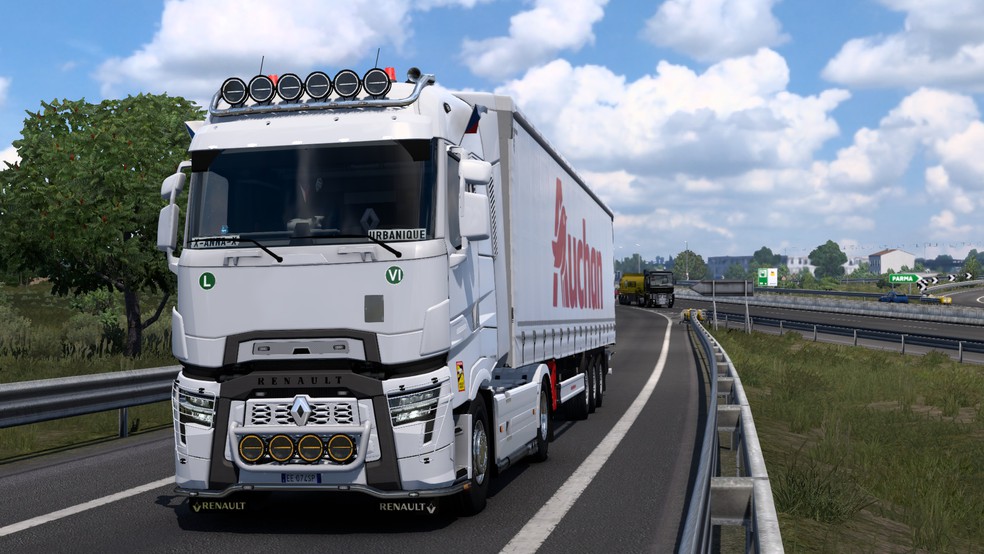 Image by urbanique75