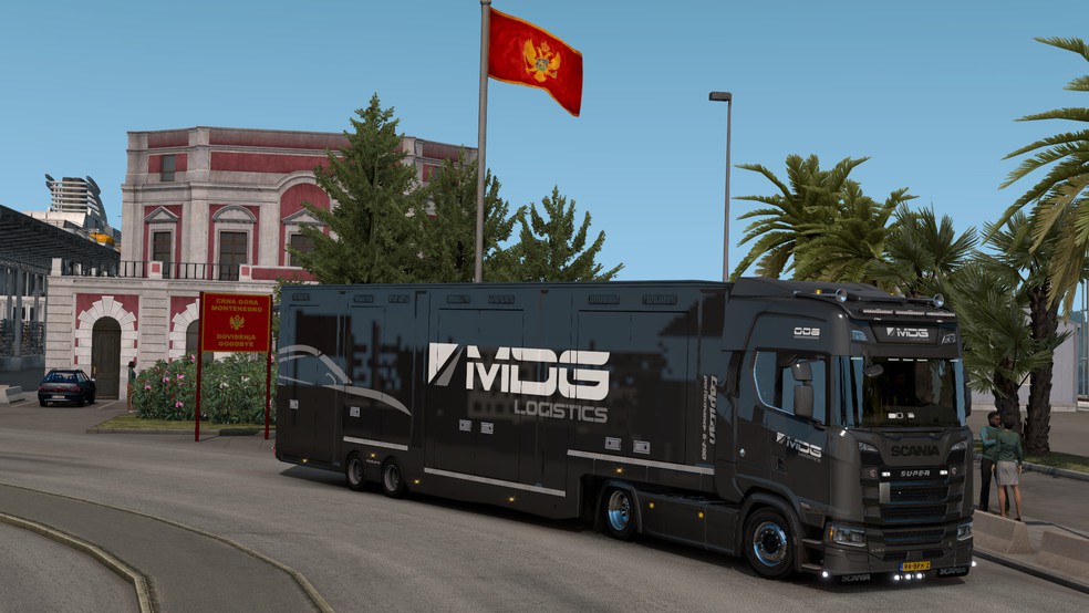 Image by justincortenbach