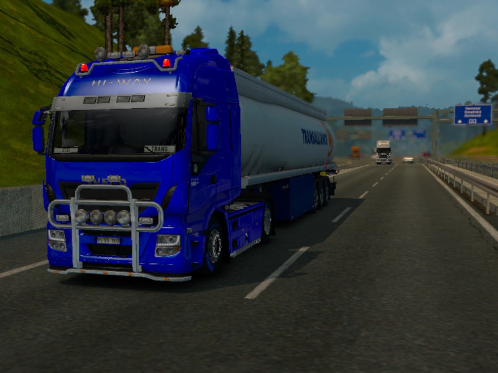 Image by MihaiTeodor