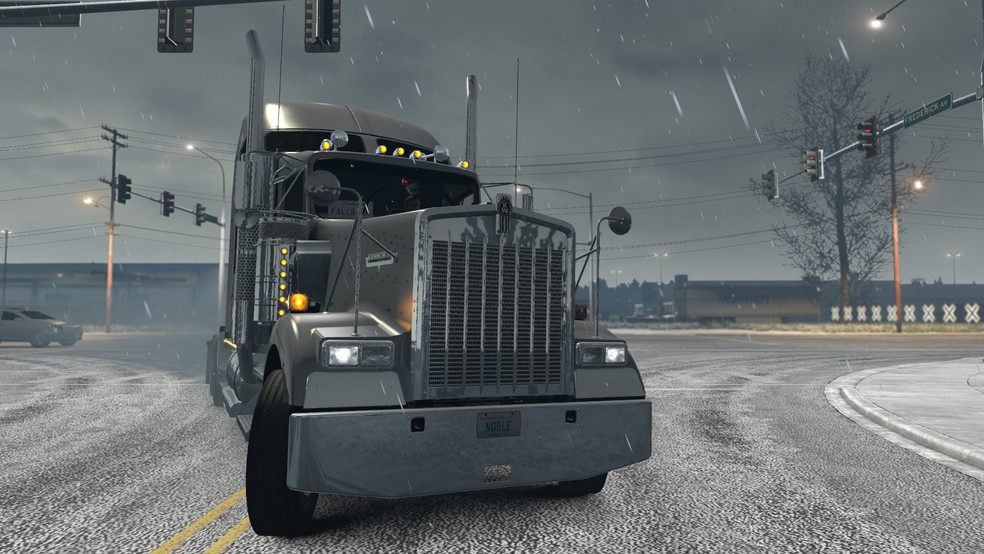 Image by SphinxLightning