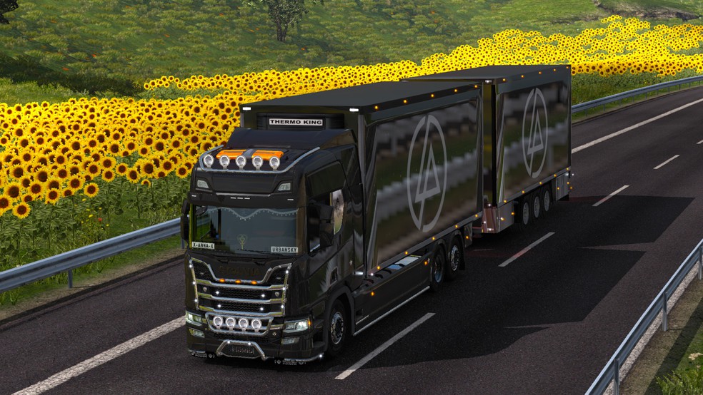 Image by urbanique75