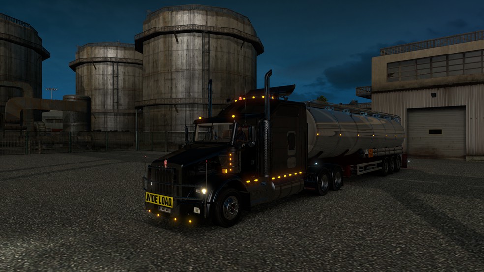 Image by MAD_DOG_TRUCKING