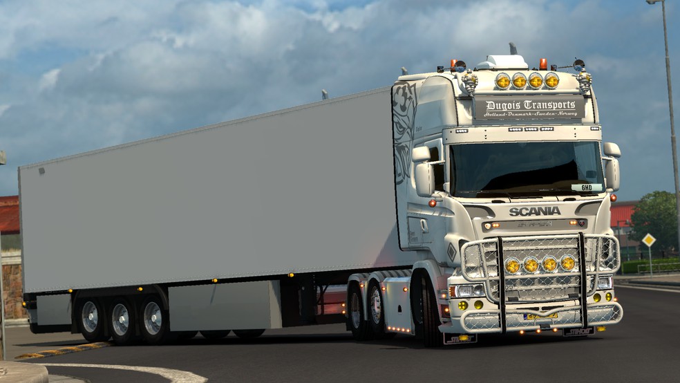 Image by GustavoDugois