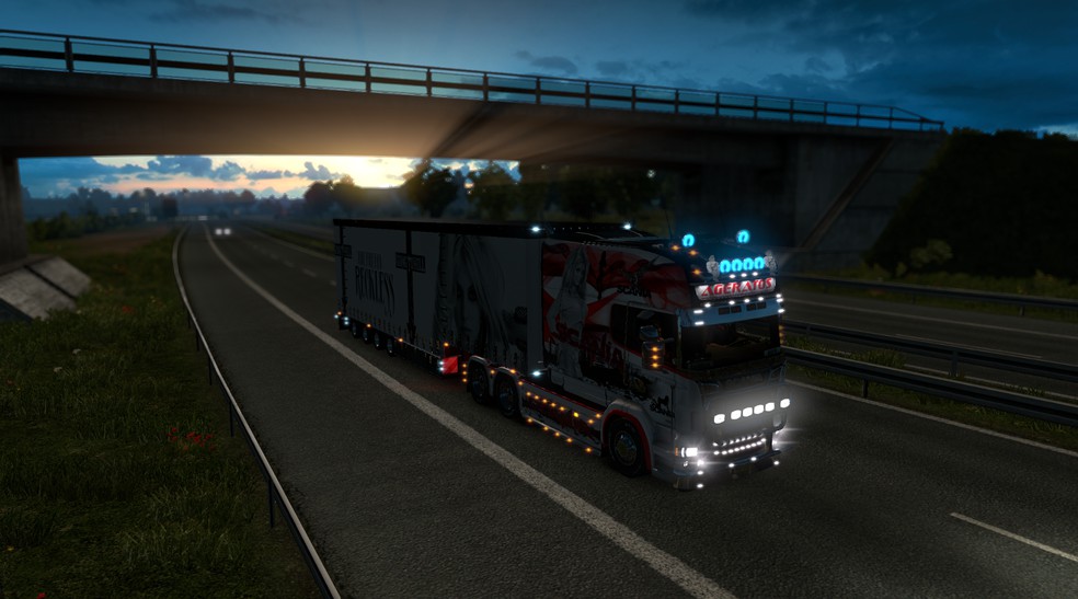 Image by Aaroncenator