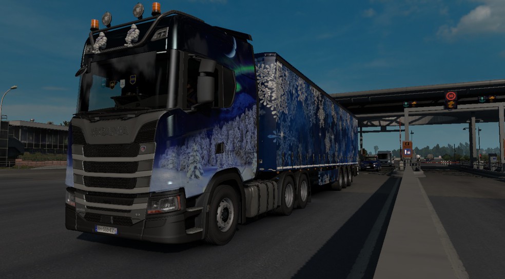 Image by danbyization