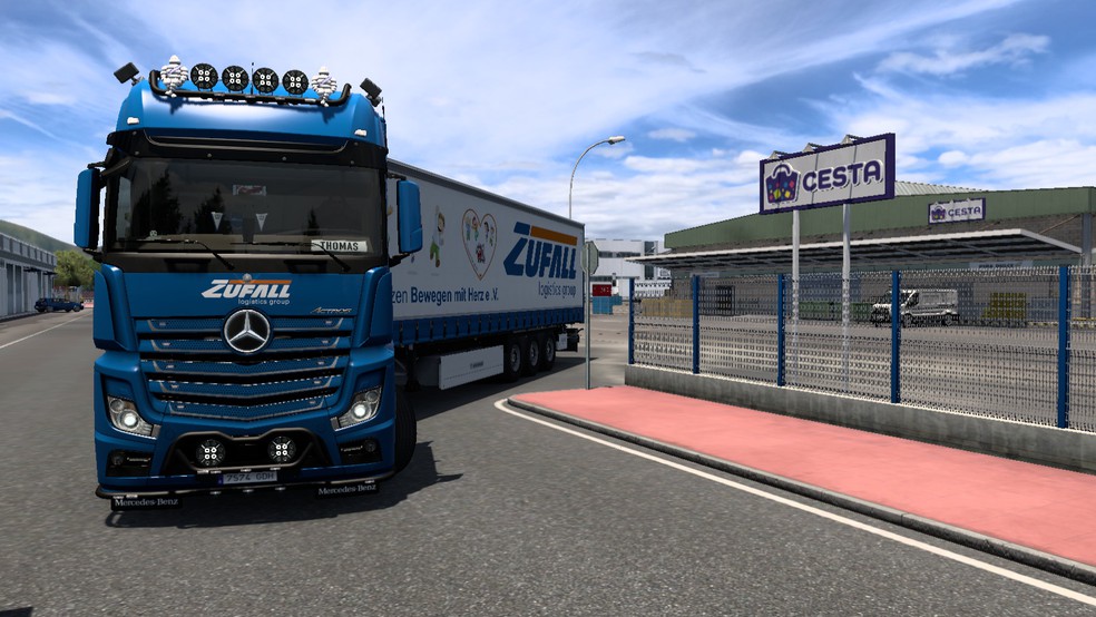 Image by thomasthamrt