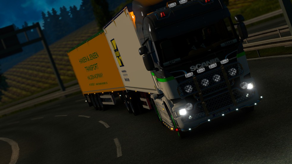 Image by MihaiTeodor