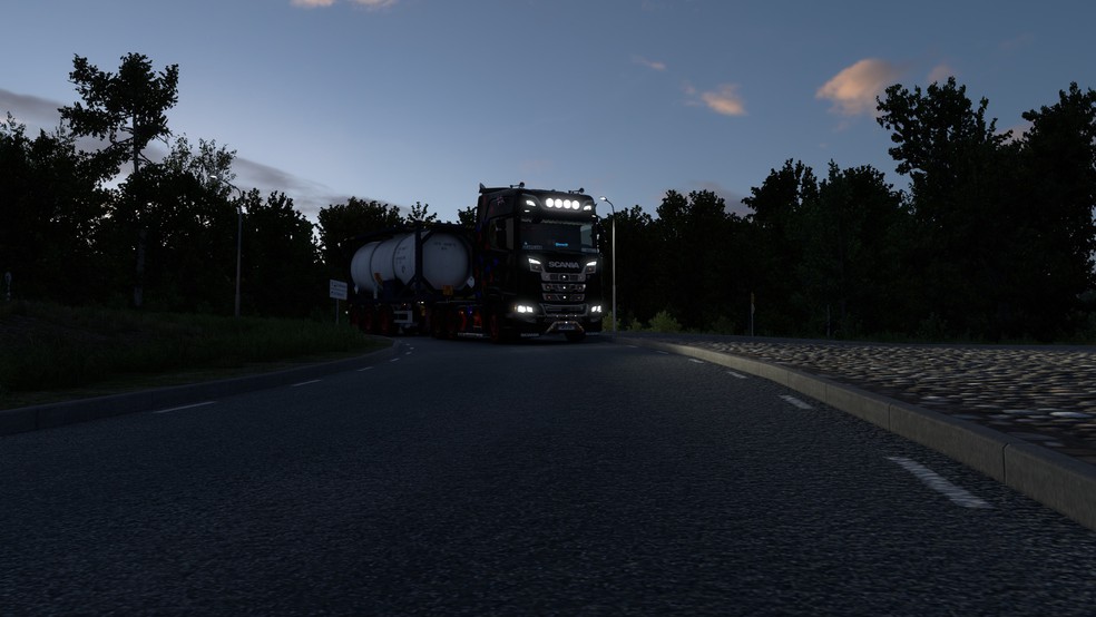 Image by roadracer94