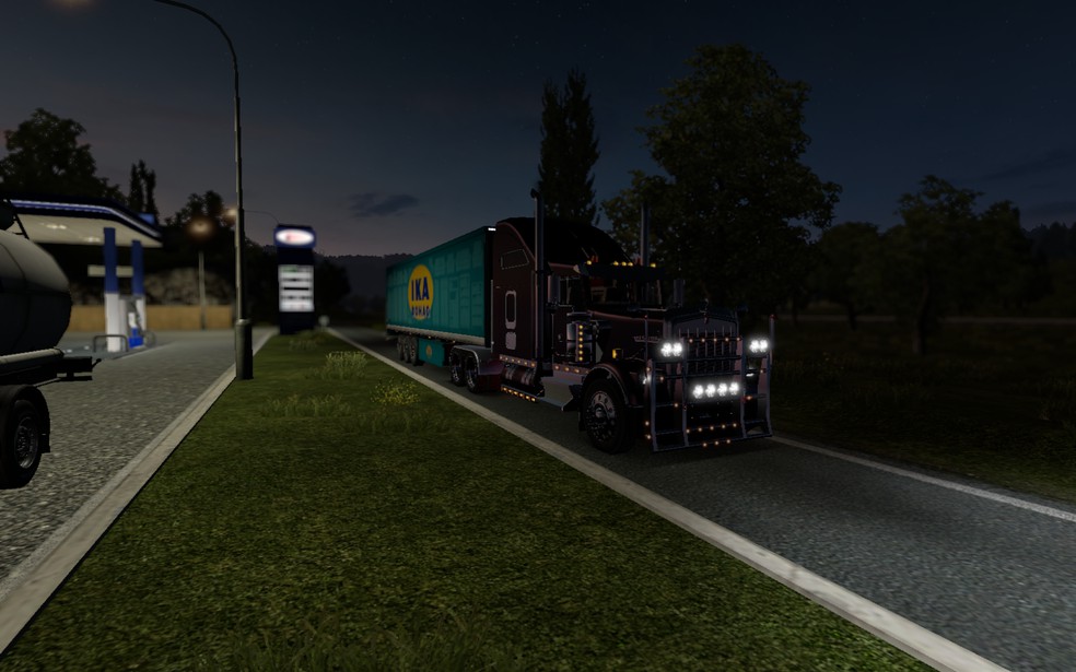 Image by trucker695