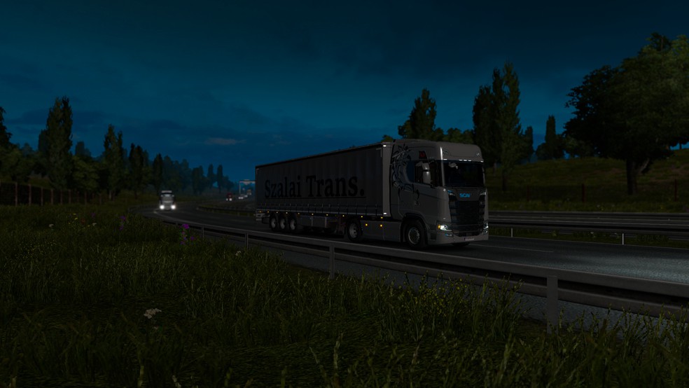 Image by szalaig