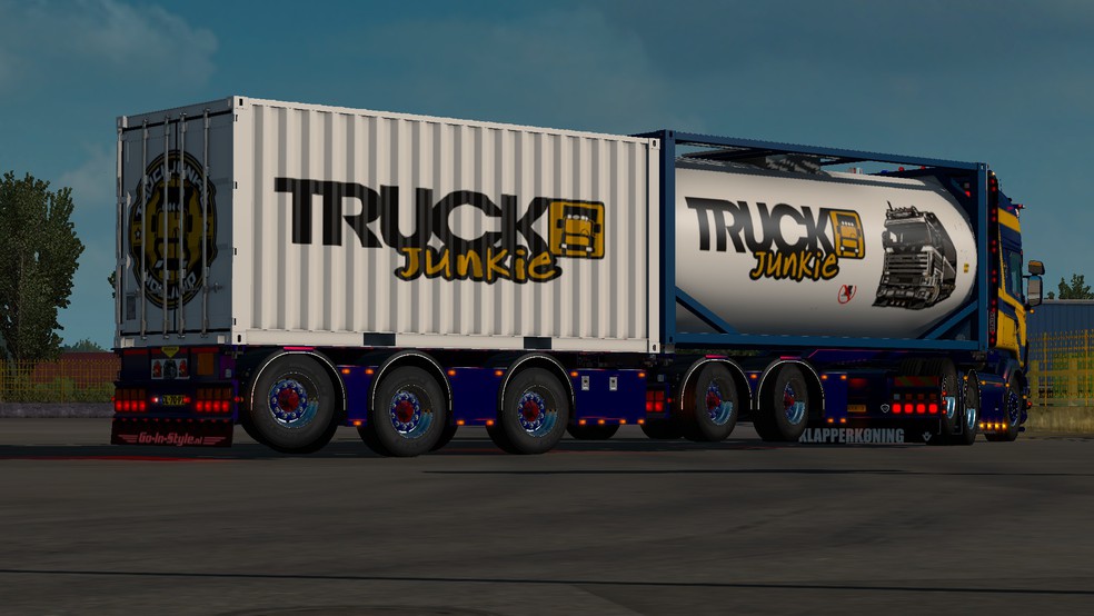 Image by DutchHeavyHauler