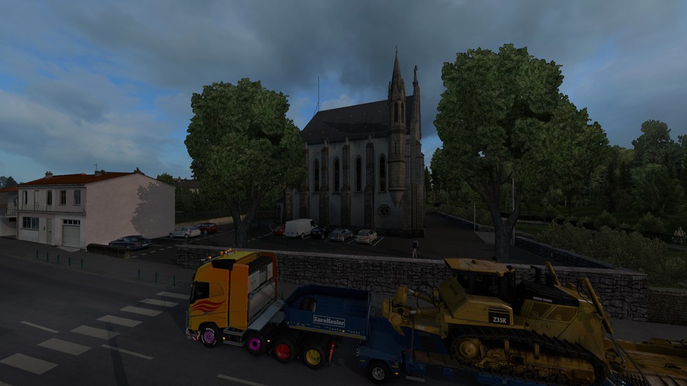 Image by MacWazowski