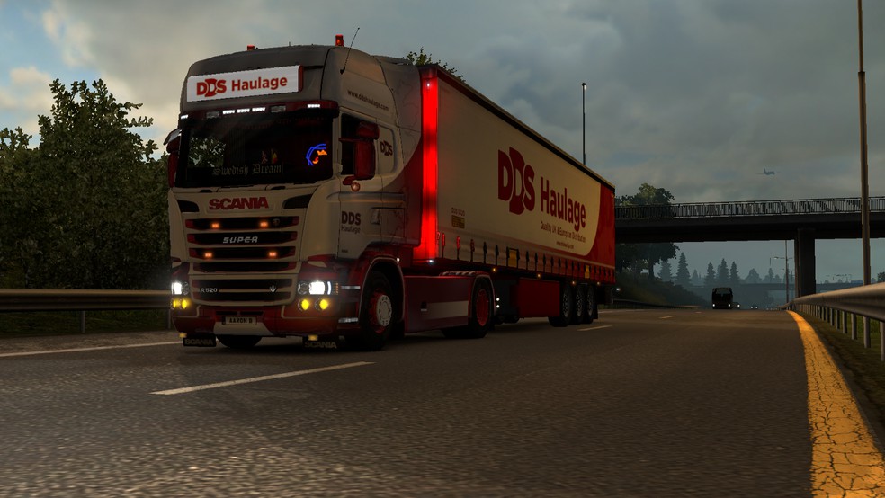 Image by AARONBAUGNEE12