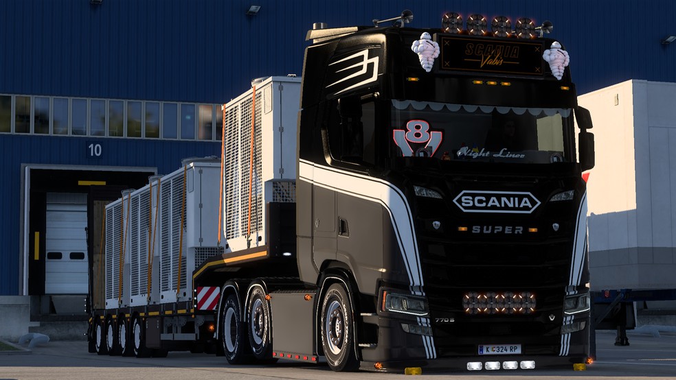 Image by de_schlegi82