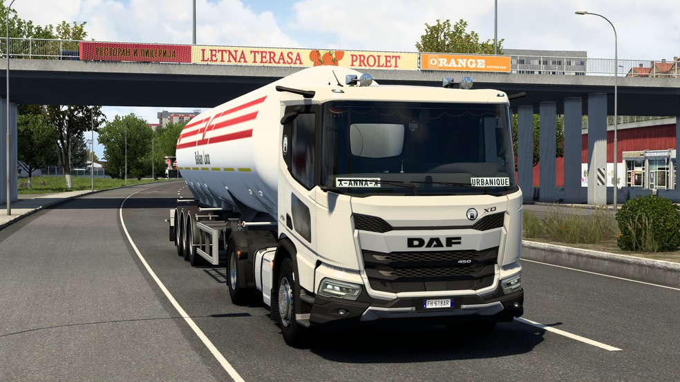 Image by urbanique75