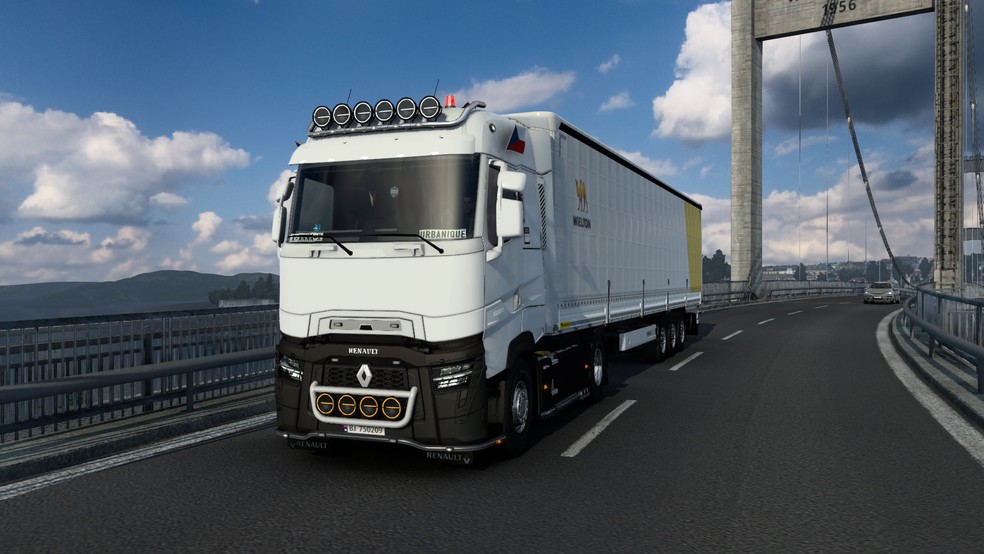 Image by urbanique75