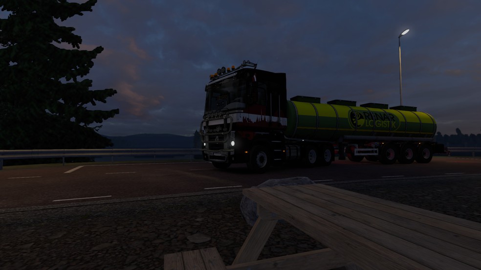 Image by Hideousworm