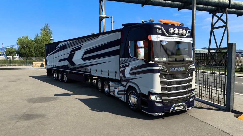 Image by bravo77whiskey