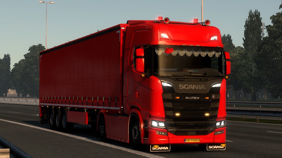 Image by basvandekken