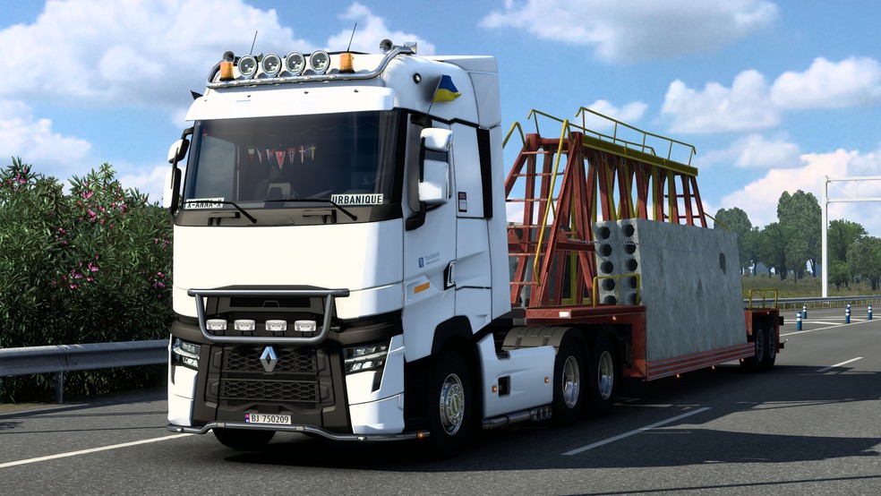 Image by urbanique75