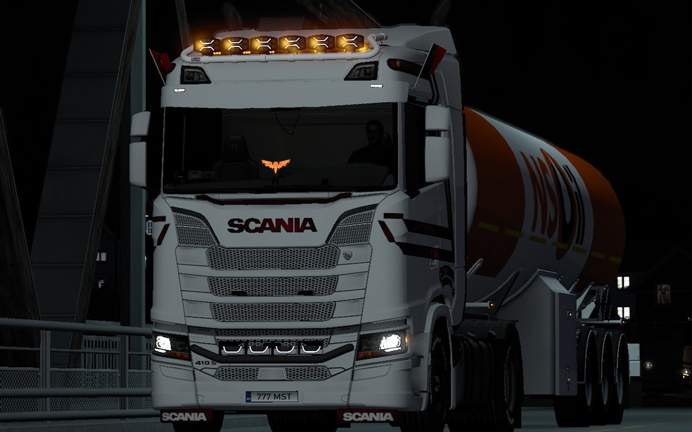 Image by ExtraContinent