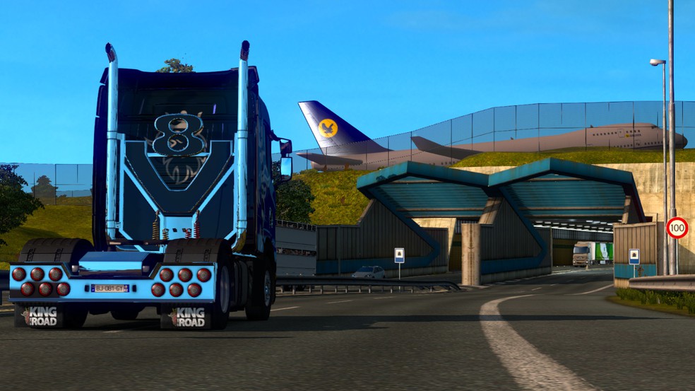 Image by CharlieReds99