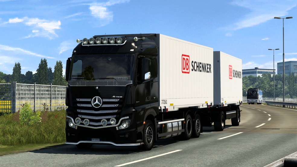 Image by urbanique75