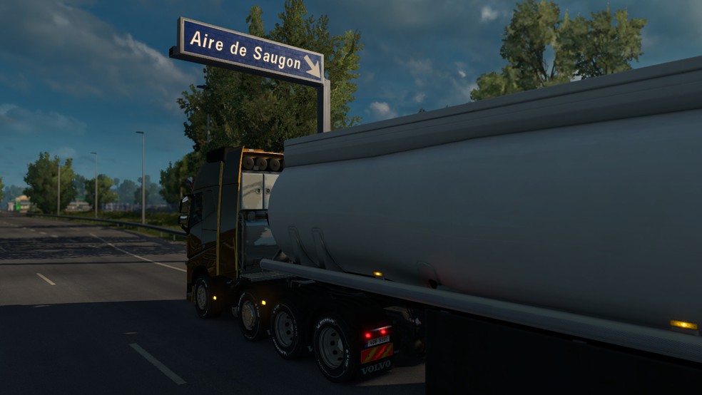 Image by TubewayArmy