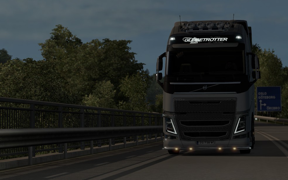 Image by SuperHornet