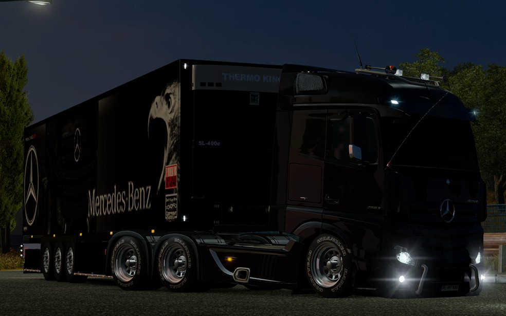 Image by MinimalTango