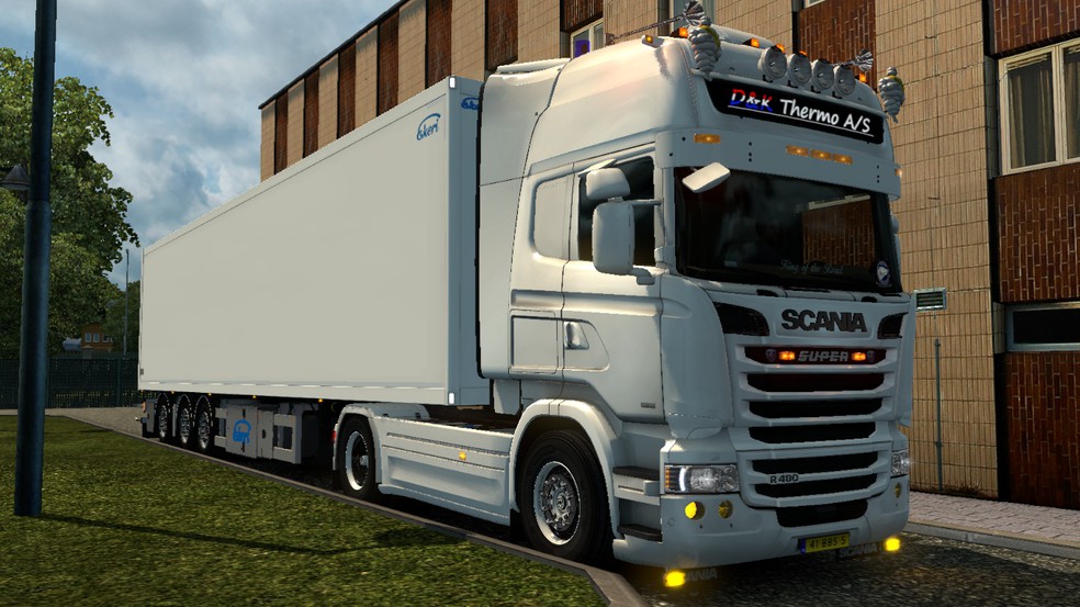 Image by timkoerhuis