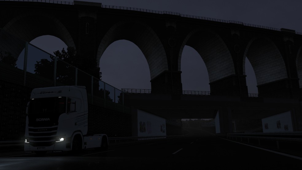 Image by V8Truck